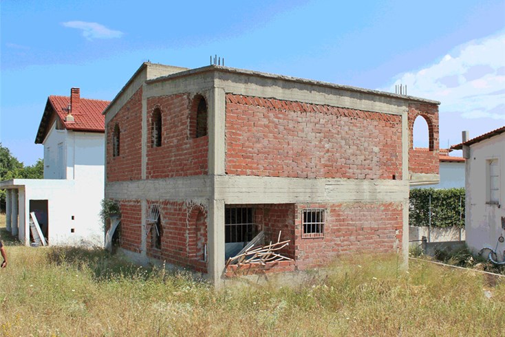 Realty photo 3
