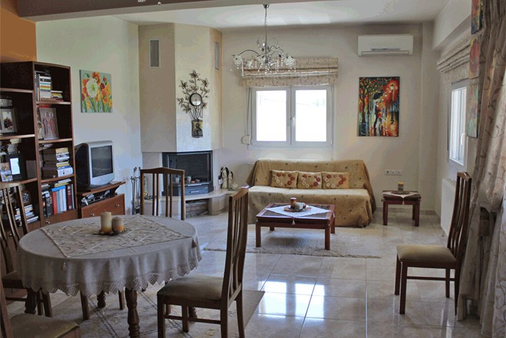 Realty photo 3