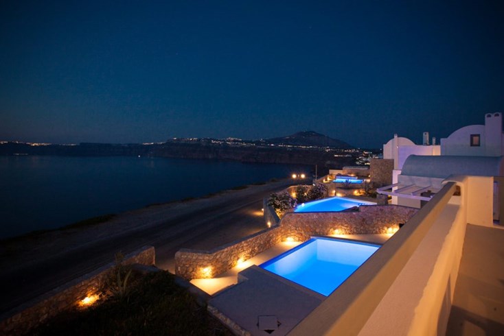 Realty photo 2