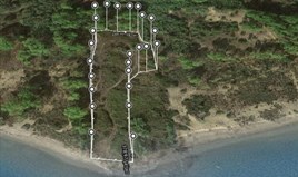 أرض 7800 m² في كورفو