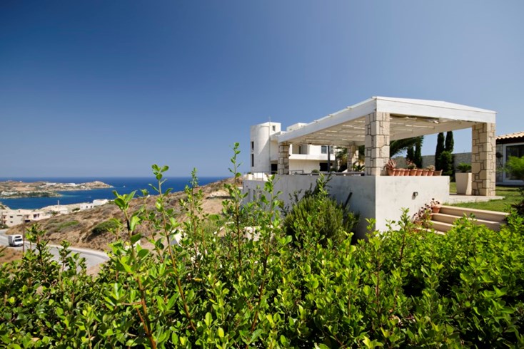 Realty photo 3