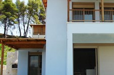 Property 397 photo 3
