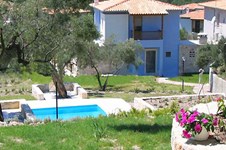 Property 397 photo 4