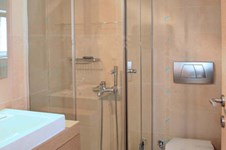 Property 397 photo 8
