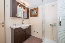 Property 40082 photo 12
