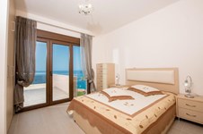 Property 40082 photo 18