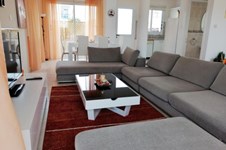 Property 40154 photo 2