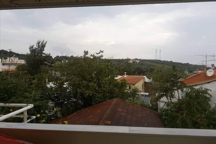 Realty photo 2