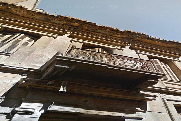 Realty photo 1