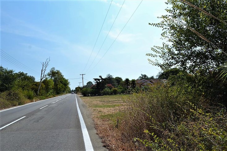 Realty photo 1