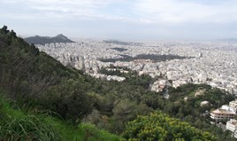 Land 700 m² in Athens