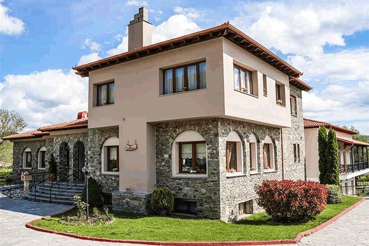 Realty photo 2