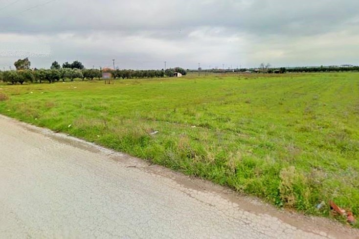 Realty photo 3