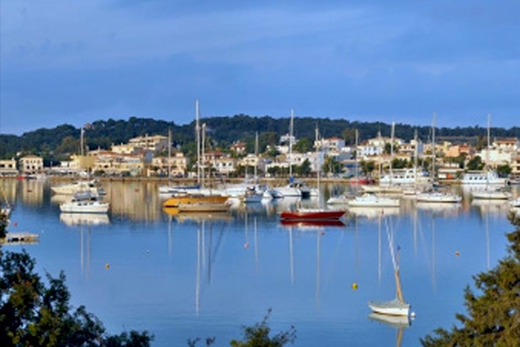 Realty photo 2