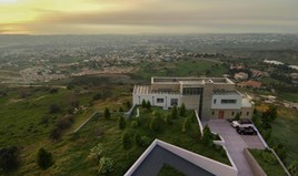 Vila 1300 m² u Pafos