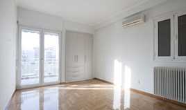 Flat 97 m² in Athens