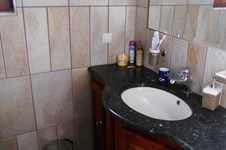 Property 435 photo 14