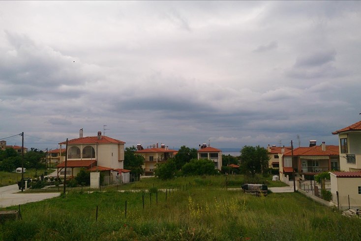 Realty photo 1