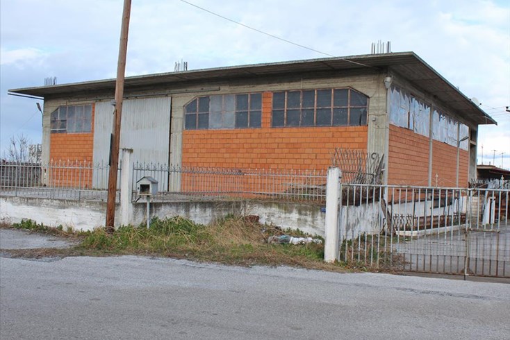 Realty photo 1