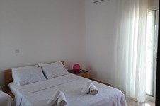 Property 43680 photo 5