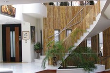 Property 440 photo 1