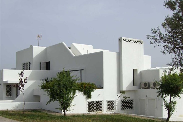Realty photo 3