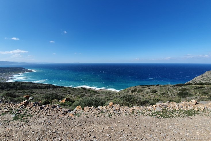 Realty photo 1