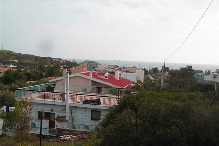 Realty photo 2