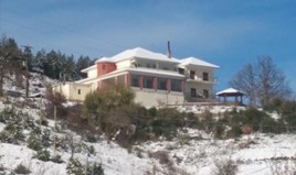Хотел 1050 m² в Централна Гърция