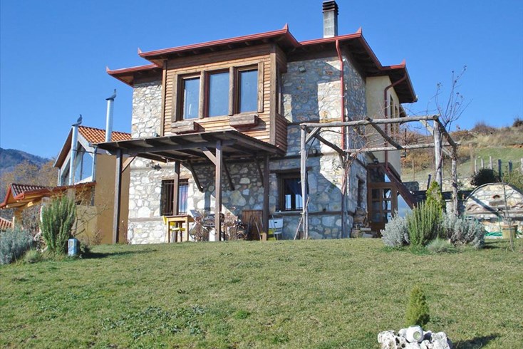 Realty photo 1