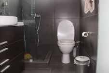 Property 4550 photo 4