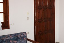 Property 466 photo 5