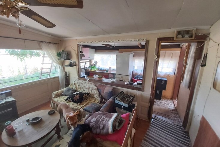 Realty photo 3