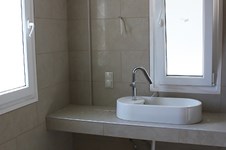 Property 476 photo 9