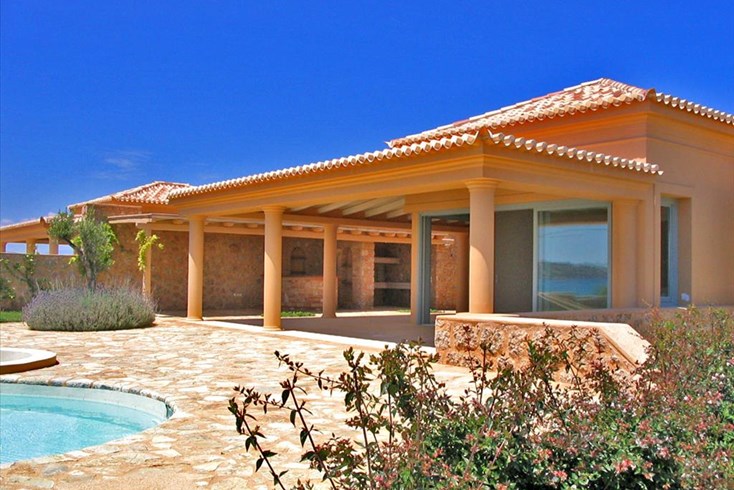 Realty photo 3