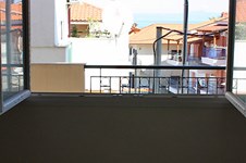 Property 486 photo 6