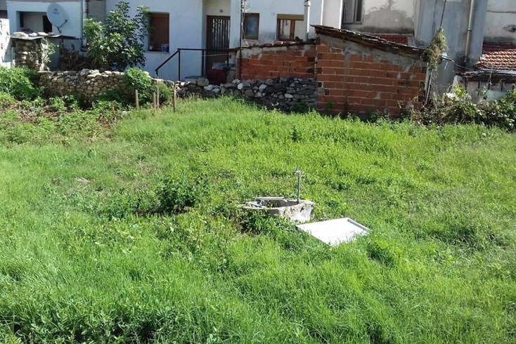 Realty photo 2