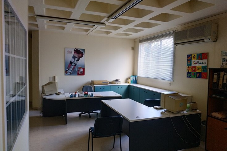 Realty photo 2