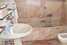 Property 489 photo 9