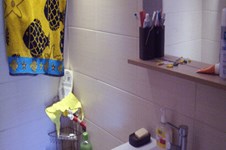 Property 490 photo 2