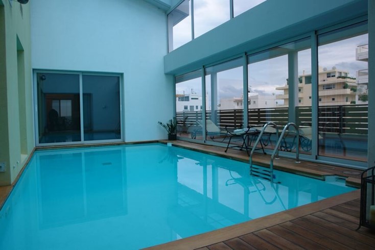 Realty photo 2