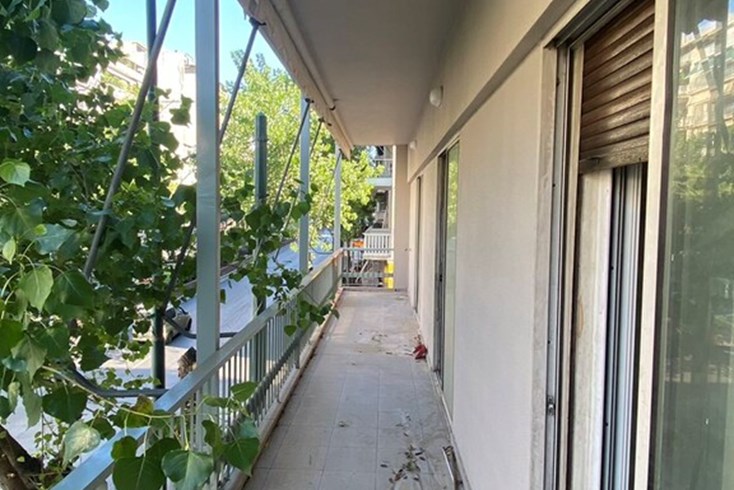 Realty photo 1