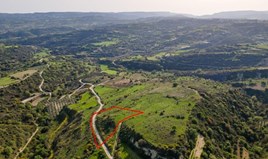 Land 4200 m² in central Greece