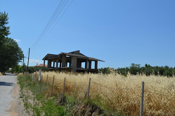 Realty photo 1