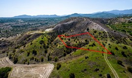 Land 2676 m² in central Greece