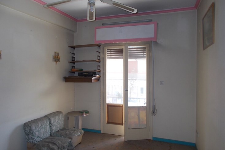 Realty photo 2