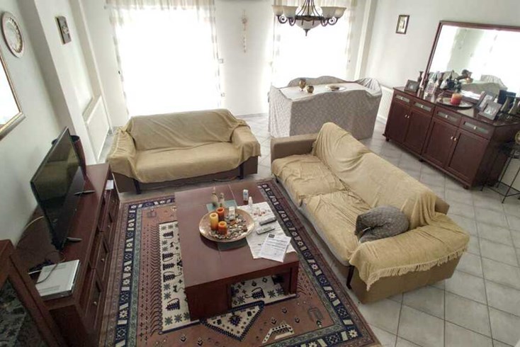 Realty photo 3