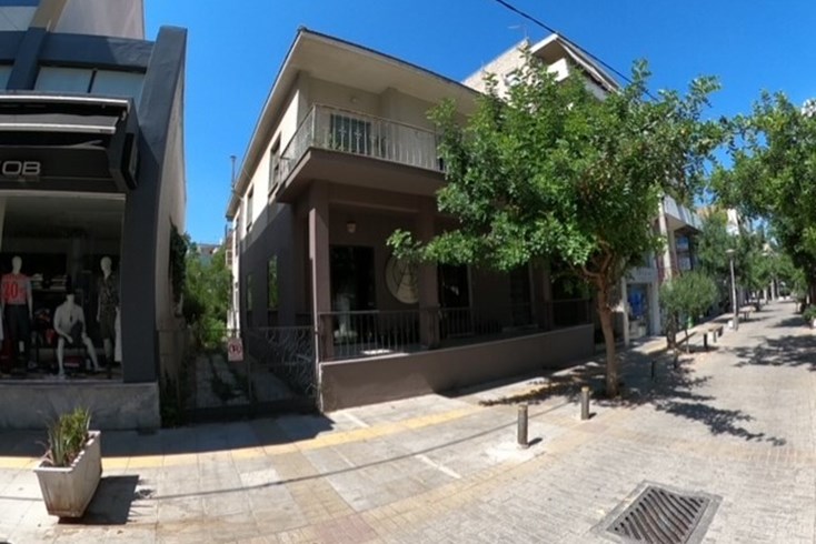 Realty photo 2
