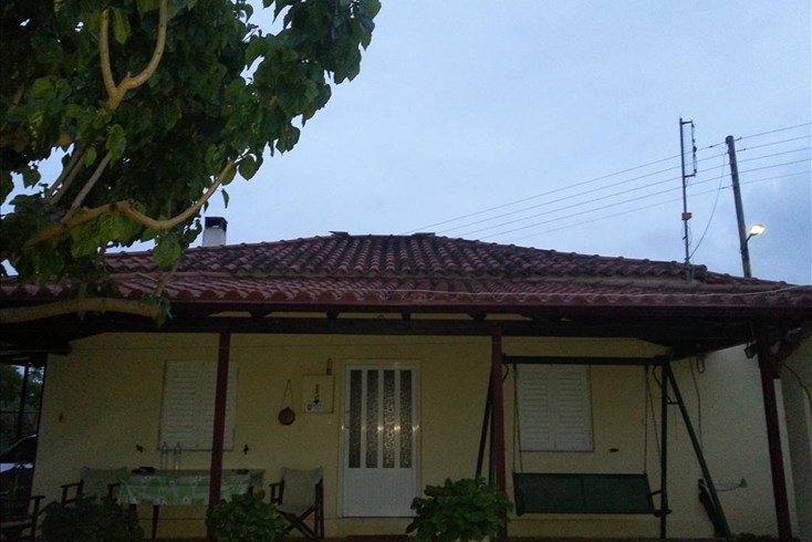 Realty photo 3