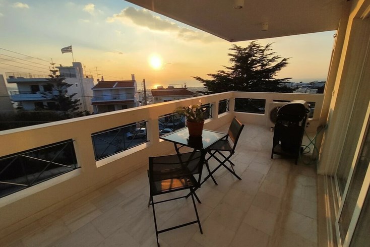 Realty photo 1